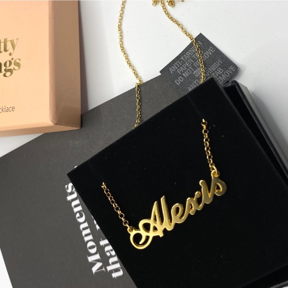 Alexis Pretty Things Inside My Name Necklace ALEXIS NWOT in Box - Picture 5 of 7